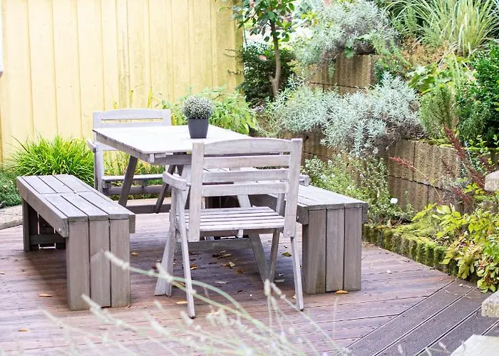 Hideaway 度假居 *